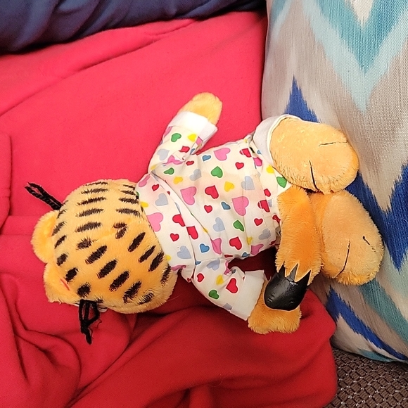 Garfield Goodnight - Picture 3 of 7